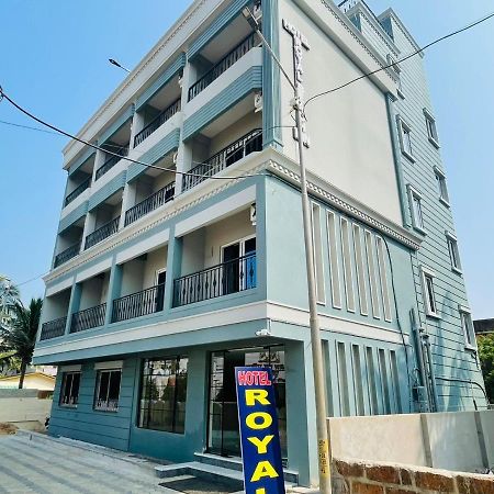 פורי Royal Beach International מראה חיצוני תמונה