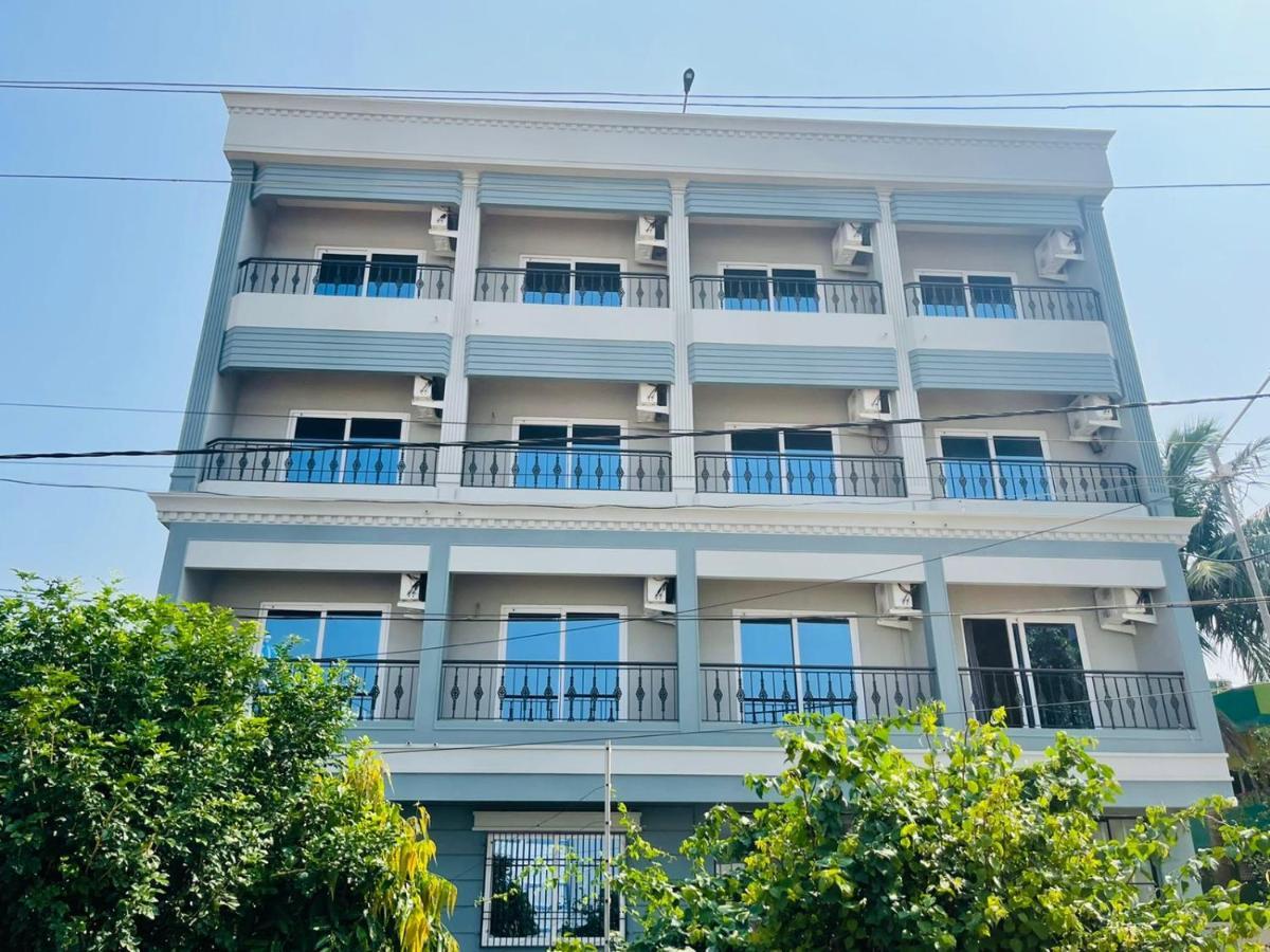 פורי Royal Beach International מראה חיצוני תמונה