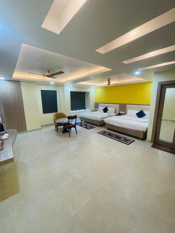 פורי Royal Beach International מראה חיצוני תמונה